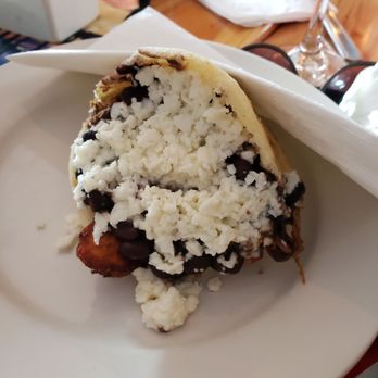 Arepas Cafe - Arepa Pabellón - Venezuelan Near Me - Astoria, New York Arepas Cafe - Arepa Pabellón - Venezuelan Near Me - Astoria, New York