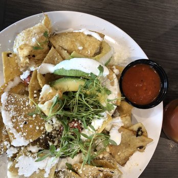 Heirloom Craft Kitchen - New American Near Me - Indio, California