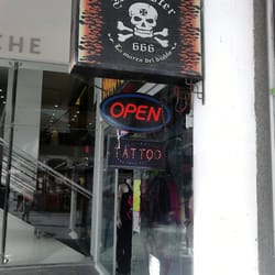 Monster Tattoo - Monster Tatto, Plaza las Américas.