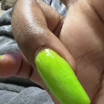 Le Tique Nails & Spa - Here's where she cut me 5 days later it still hurts - Nail Salons Near Me - Kingwood, Texas Le Tique Nails & Spa - Here's where she cut me 5 days later it still hurts - Nail Salons Near Me - Kingwood, Texas