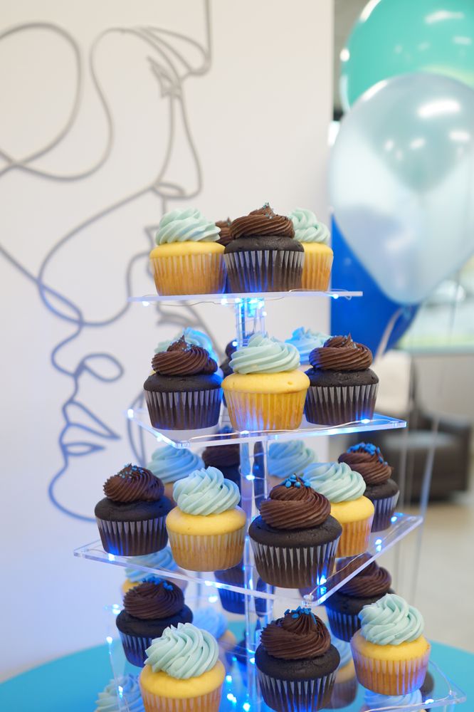 Rosebud Gourmet Cupcakes Logo