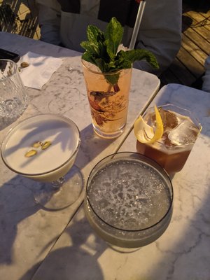 Cocktail Bar by null