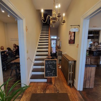Griddle and Grind - View from the front door. The dining room is on the left. The order counter is on the right. The upstairs is closed to the public. - Creperies Near Me - Ephrata, Pennsylvania