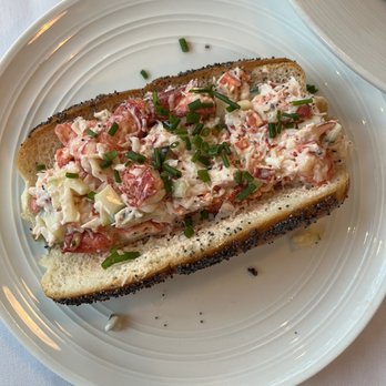 Port Land Grille - Lobster Roll - New American Near Me - Wilmington, North Carolina Port Land Grille - Lobster Roll - New American Near Me - Wilmington, North Carolina
