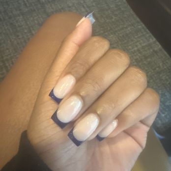 NAILS 2000 - Updated July 2026 - 37 Photos & 33 Reviews - 1037