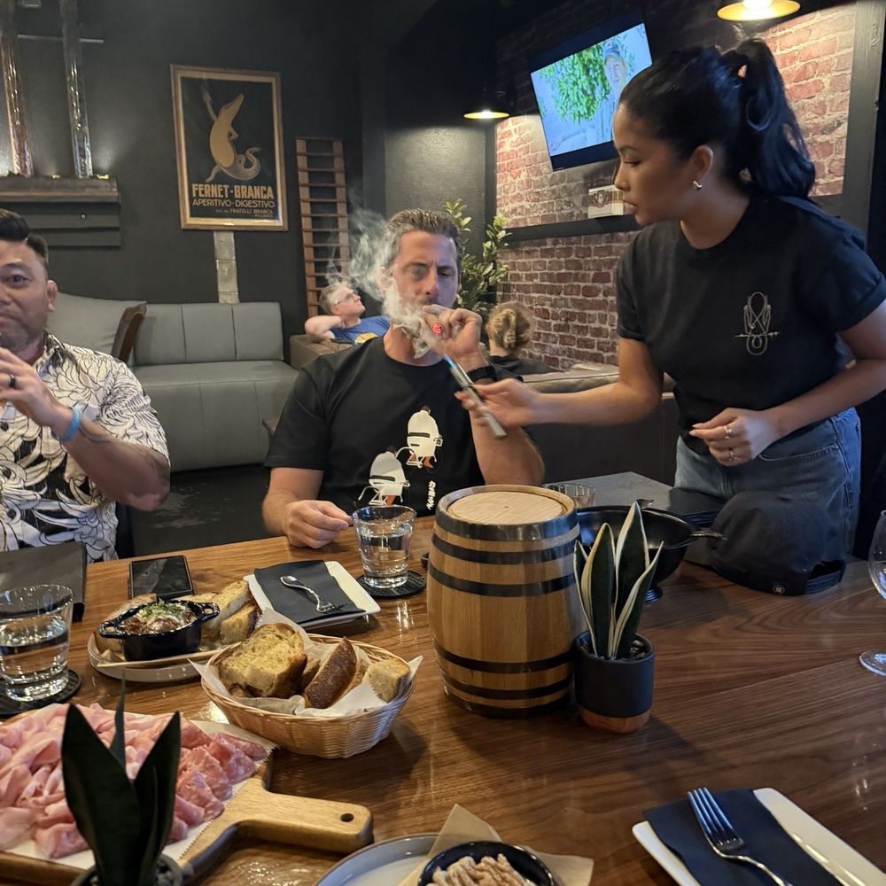 Brix and Stones - Beer, Wine & Spirits Near Me - Honolulu, Hawaii Brix and Stones - Beer, Wine & Spirits Near Me - Honolulu, Hawaii