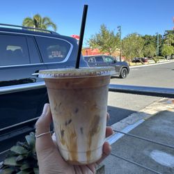 KGB Dorado - Iced vanilla latte