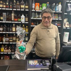 Domenick's Wines & Spirits