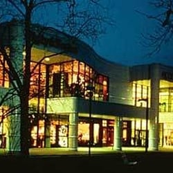 Aesop - Oakbrook Center at night.