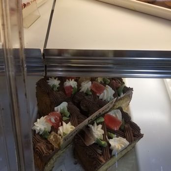 Ann's Bakery & Deli - Bakeries Near Me - Chicago, Illinois Ann's Bakery & Deli - Bakeries Near Me - Chicago, Illinois