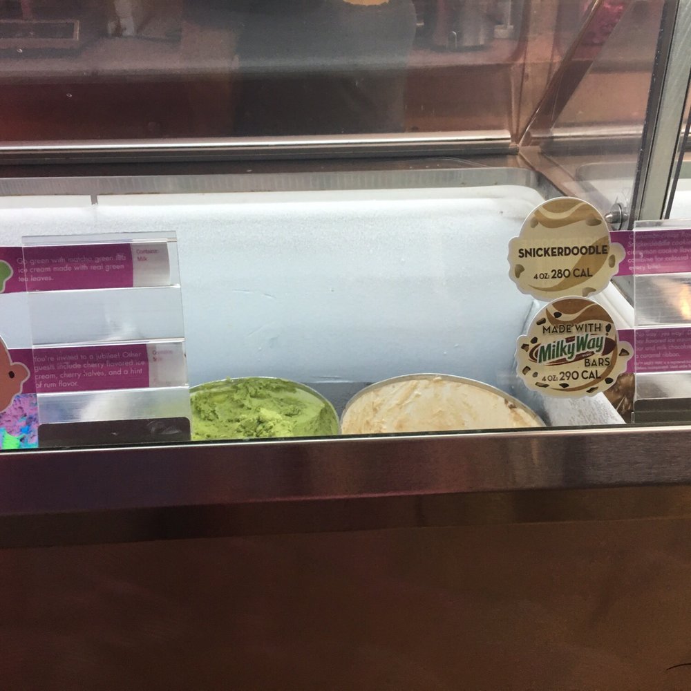 Baskin-Robbins - Ice Cream & Frozen Yogurt Near Me - Honolulu, Hawaii Baskin-Robbins - Ice Cream & Frozen Yogurt Near Me - Honolulu, Hawaii