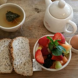 Le Pain Quotidien - Detox-Frühstück mit Jasmintee
