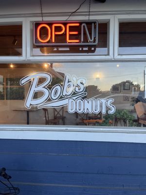 Bob’s Donuts by null