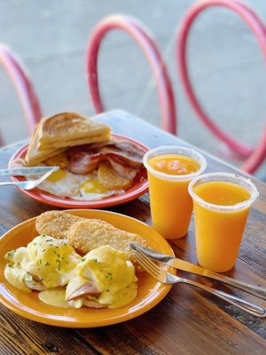 Velo Rouge Cafe by null