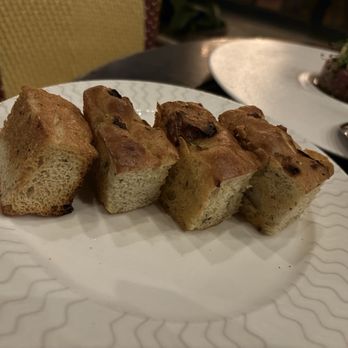 Signature Restaurant - Bread with tartare - New American Near Me - San Antonio, Texas Signature Restaurant - Bread with tartare - New American Near Me - San Antonio, Texas