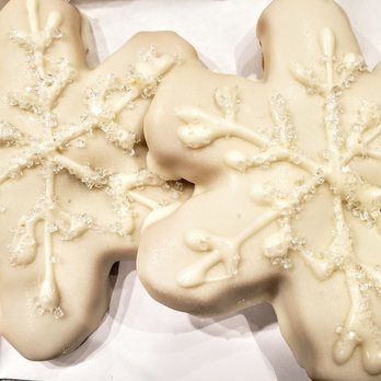 Pinho's Bakery - Complementary Cookies they gave the girls - Bakeries Near Me - Roselle, New Jersey Pinho's Bakery - Complementary Cookies they gave the girls - Bakeries Near Me - Roselle, New Jersey