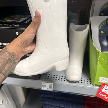 Walmart Supercenter - Vase - Department Stores Near Me - Helotes, Texas Walmart Supercenter - Vase - Department Stores Near Me - Helotes, Texas