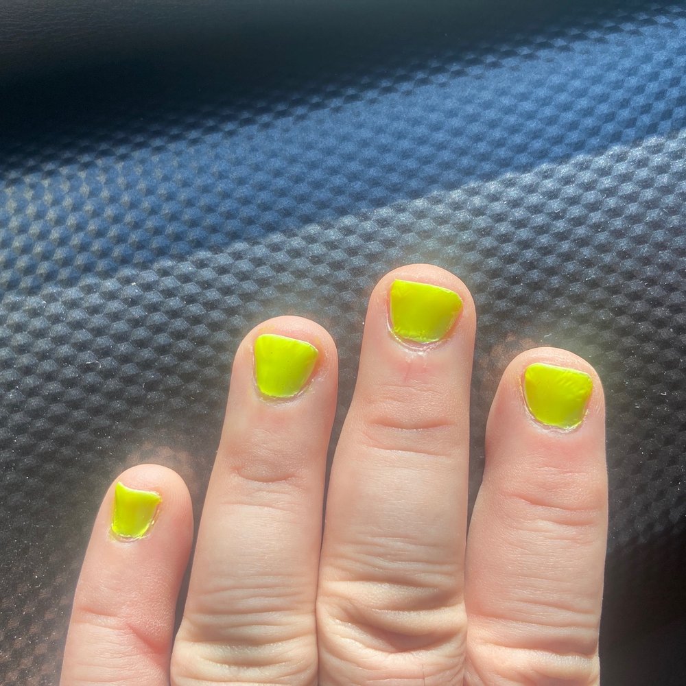 Rock Star Nails and Spa - Bad finish - Nail Salons Near Me - Corpus Christi, Texas