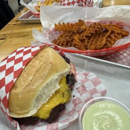 5-oz Patty Burger - One 5-oz Patty