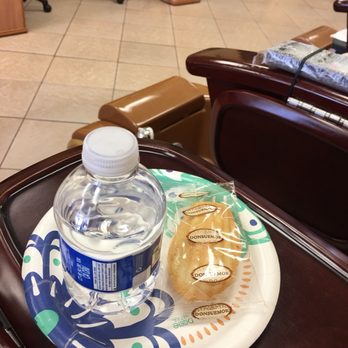 Nail Lovers  - They serve yummy cookies and water! - Nail Salons Near Me - Folsom, California