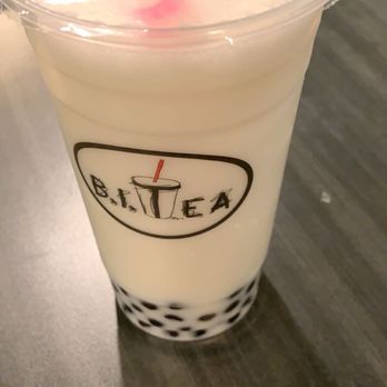 B.I. Tea & Dim Sum - Coconut milk tea - Bubble Tea Near Me - Chicago, Illinois