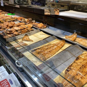 Stockmann - Smoked to perfection - Department Stores Near Me - Helsinki, 18