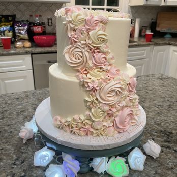 Sweet Traditions By Leane - The same cake - Cupcakes Near Me - Wake Forest, North Carolina