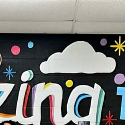 Niagara Elementary School - Artwork for motivation on the cafeteria walls.