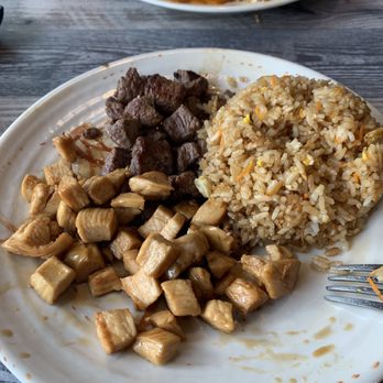 Osake - Hibachi chicken and rice. - Japanese Near Me - Covington, Georgia