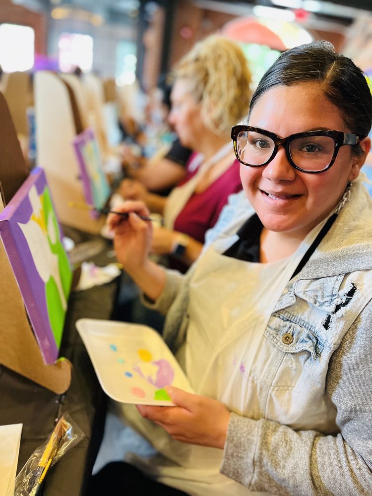 POSH PAINT Updated May 2024 27 Photos & 11 Reviews 341 Franklin