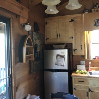 Tanglewood Cabins Rentals & Deer Crossing Lodge - Vacation Rentals Near Me - Sautee Nacoochee, Georgia
