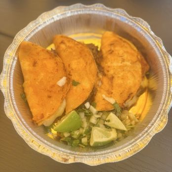 Tacos A La Madre - Birria Tacos - Tacos Near Me - College Park, Maryland Tacos A La Madre - Birria Tacos - Tacos Near Me - College Park, Maryland