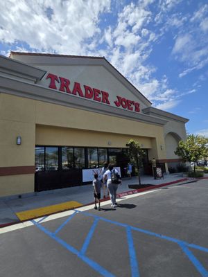 Trader Joe's by null