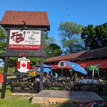 Fork You Restaurant - Outside - Peruvian Near Me - Niagara Falls, Ontario
