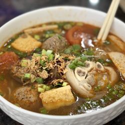 Anh Hai's Noodle House - Bun Rieu
