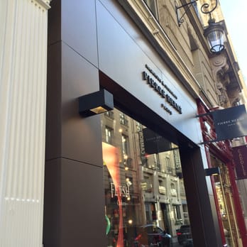 Pierre Hermé - Chocolatiers & Shops Near Me - Paris, 75