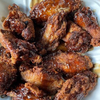 Wings Things & Pizza - This is the garbage he's serving !!! - Chicken Wings Near Me - Severn, Maryland