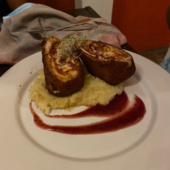 Lola Valentina - Stuffed chicken - Caribbean Near Me - Isla Mujeres, ROO Lola Valentina - Stuffed chicken - Caribbean Near Me - Isla Mujeres, ROO