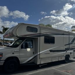 28 foot Leprechaun RV 28 foot Leprechaun RV