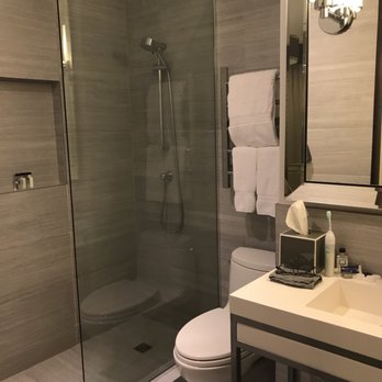 Park South Hotel - Cozy bathroom. Heated towel rack. - Hotels Near Me - New York, New York Park South Hotel - Cozy bathroom. Heated towel rack. - Hotels Near Me - New York, New York