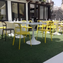 Le Marais - La terrasse mi ombre mi soleil