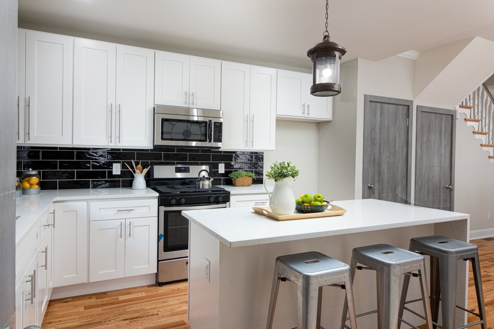 REDBLOCK REALTY Updated September 2024 100 Photos & 10 Reviews