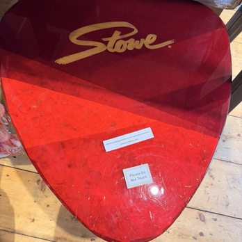Remarkable Things at Stowe Craft - Giant guitar pick - Jewelry Near Me - Stowe, Vermont Remarkable Things at Stowe Craft - Giant guitar pick - Jewelry Near Me - Stowe, Vermont