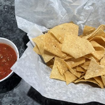 Cafe Leon Mexican Restaurant - They have the best chips and salsa here! - Mexican Near Me - Fresno, California Cafe Leon Mexican Restaurant - They have the best chips and salsa here! - Mexican Near Me - Fresno, California