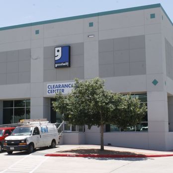 Goodwill - San Antonio - Front of building - Thrift Stores Near Me - San Antonio, Texas Goodwill - San Antonio - Front of building - Thrift Stores Near Me - San Antonio, Texas