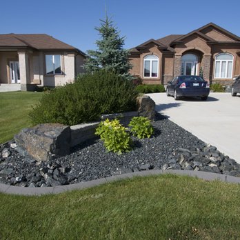 Designer Landscapes - Front yard landscaping design - Winnipeg landscaping by Designer Landscapes - Landscaping Near Me - Narol, Manitoba Designer Landscapes - Front yard landscaping design - Winnipeg landscaping by Designer Landscapes - Landscaping Near Me - Narol, Manitoba