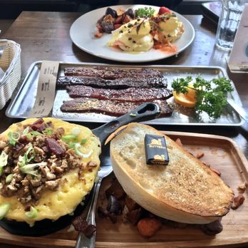 Sweet Maple - Francis Soufflegg Skillet and Millionaire Bacon Sampler - American Near Me - San Francisco, California Sweet Maple - Francis Soufflegg Skillet and Millionaire Bacon Sampler - American Near Me - San Francisco, California