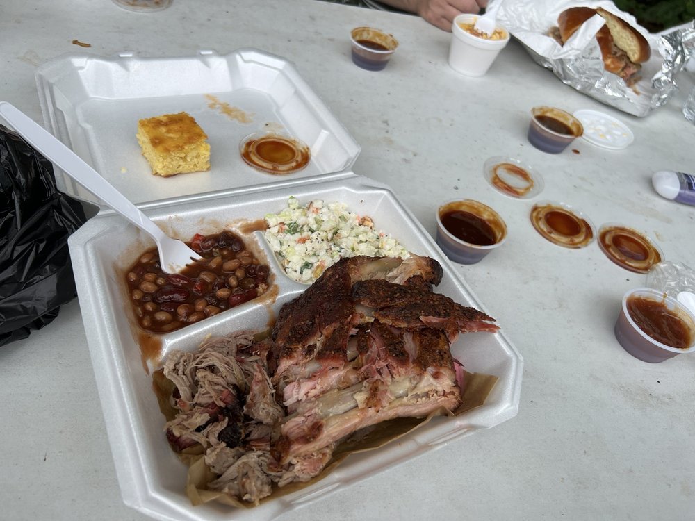 Food from Hangover BBQ