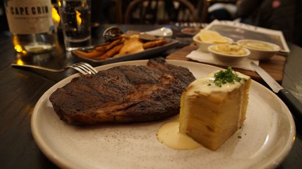Black Cow Bistro by null