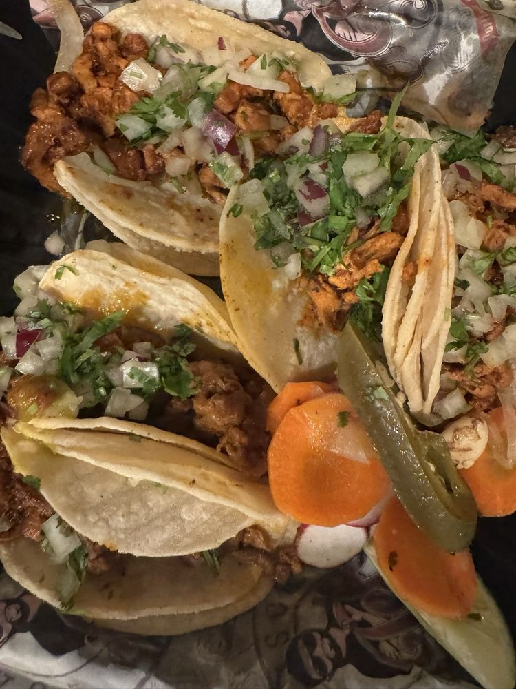 El Jefe Birria & Tacos